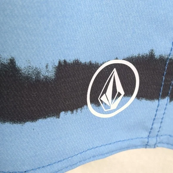 Volcom Men's Long 4 Way Stretch Board Shorts Size 36 Like New - Picture 3 of 8